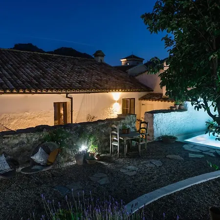 Casa De Cuadros ゲストハウス